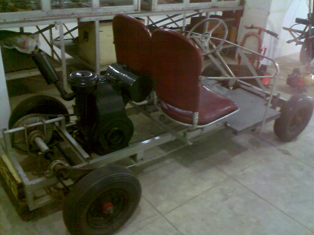 Petrol Car built by G D Naidu