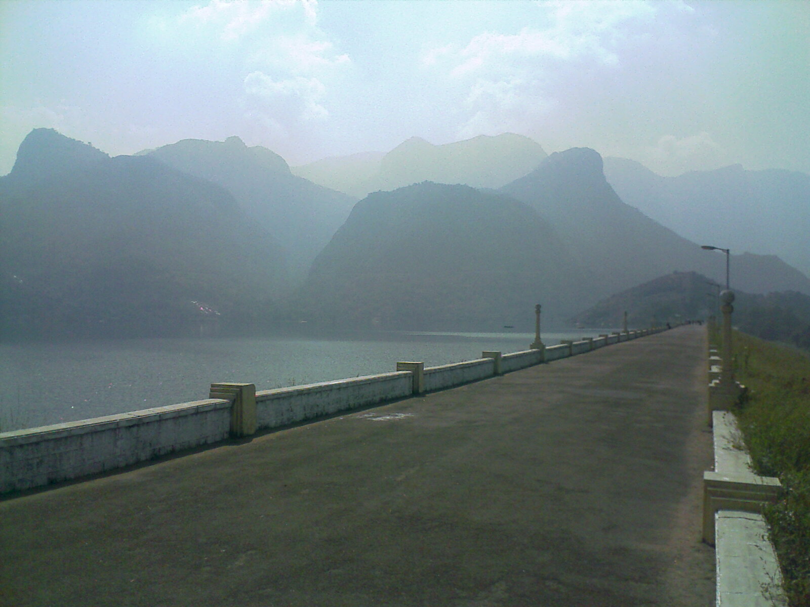 Aliyar Dam Pollachi